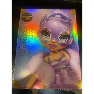 Rainbow High‎ Costume Ball  Violet Willow